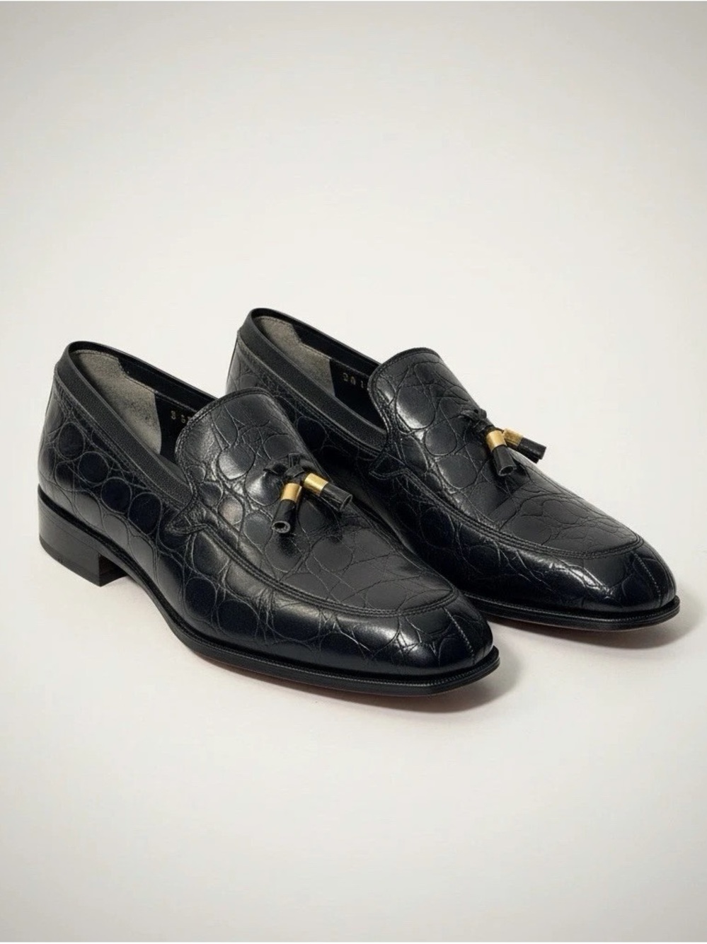 Vtg Nettleton Men’s Size 9.5  Black Alligator/Croc Gold Tassel USA Loafer Shoes